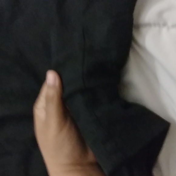 Tie-front pull-on Isabel Maternity shorts - Picture 3 of 8